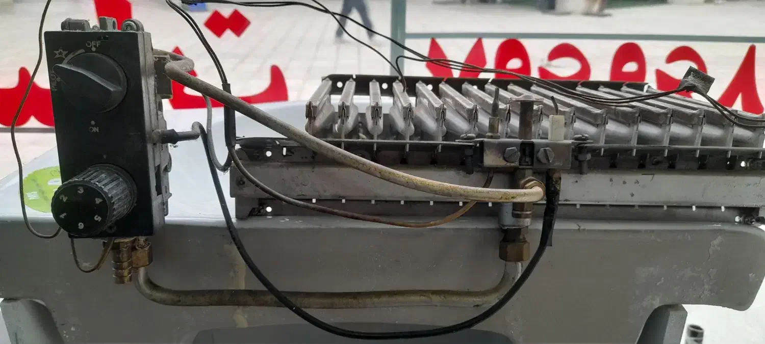 کاربراتور آبگرمکن و بخاری روکار ترموستاتیک|آبگرمکن، پکیج، شوفاژ|هشتگرد, فاز ۷ مهستان|دیوار