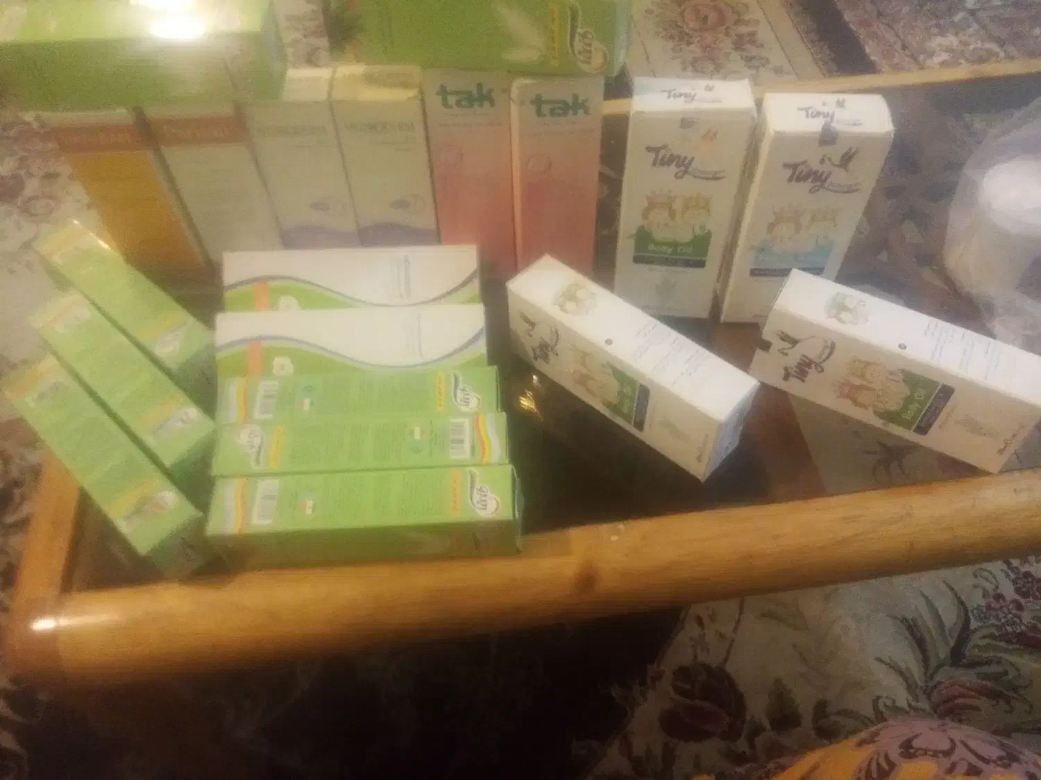 مقداری موبر نو میباشد زیر قیمت بازار|آرایشی، بهداشتی، درمانی|محمدشهر, شهرک چمران|دیوار