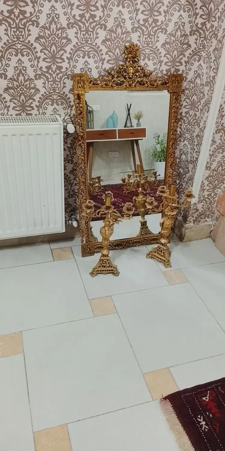 آیینه و کنسول وساعت دیواری|آینه|تهران, صادقیه|دیوار