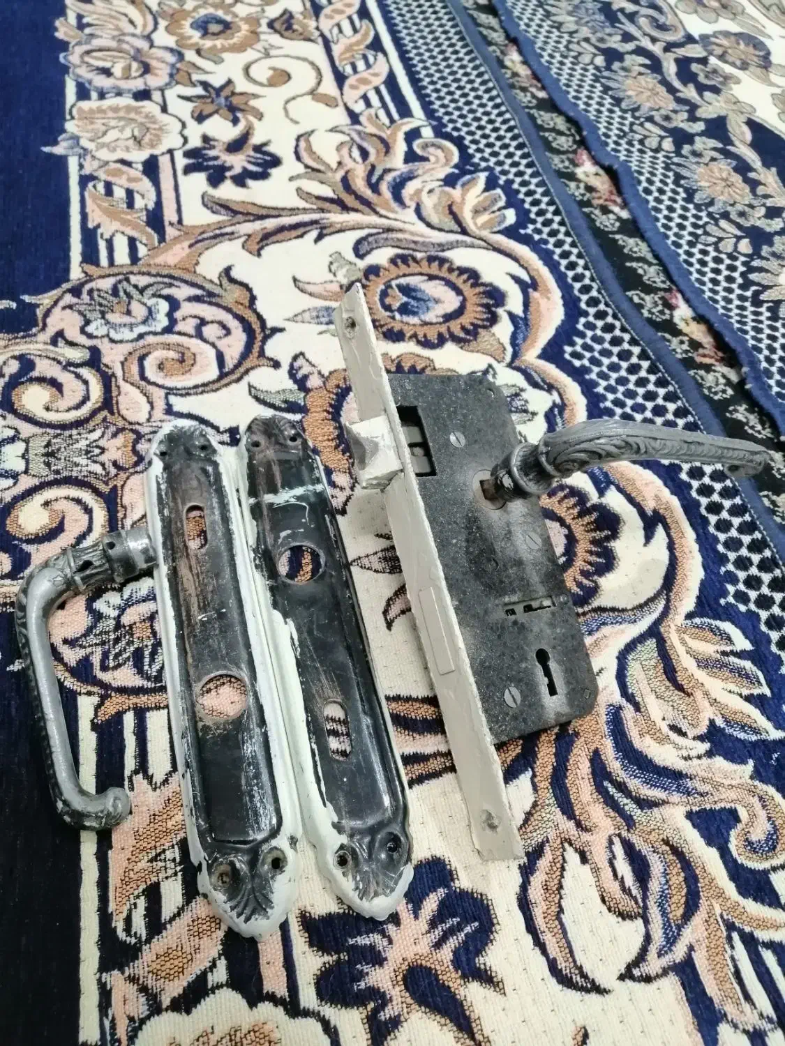 دستگیره قفل درب مغزی سالم قدیمی|مصالح و تجهیزات ساختمان|نیشابور, سرآب کوشک|دیوار