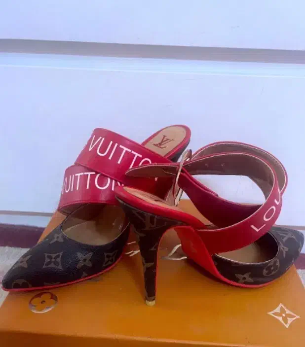 کفش مجلسی|کیف، کفش، کمربند|تهران, فرمانیه|دیوار