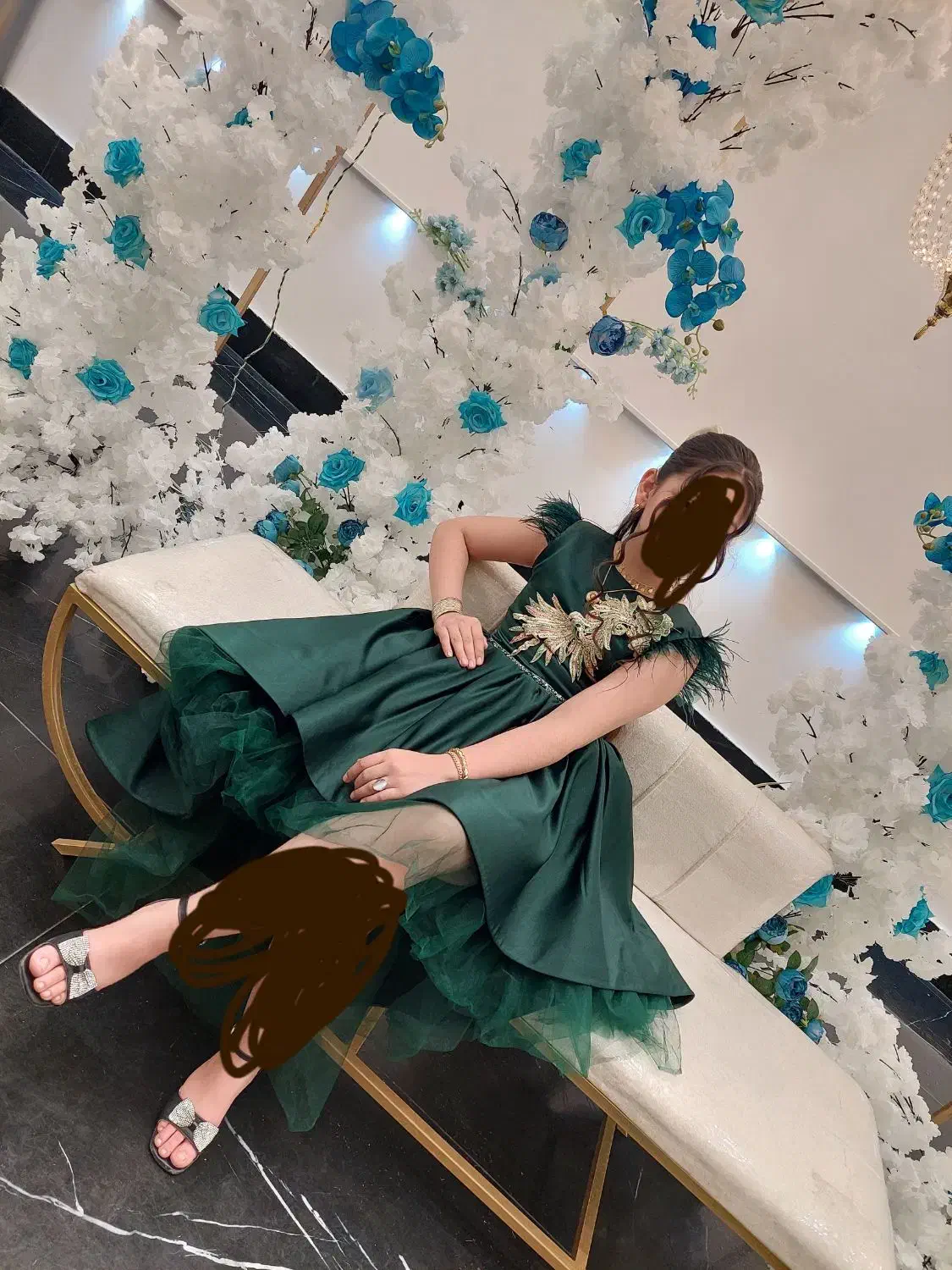 پیراهن مجلسی|لباس|ماکو, |دیوار