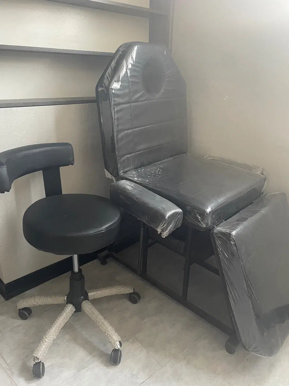 فروش وسایل آرایشی|آرایشگاه و سالنهای زیبایی|فلاورجان, |دیوار