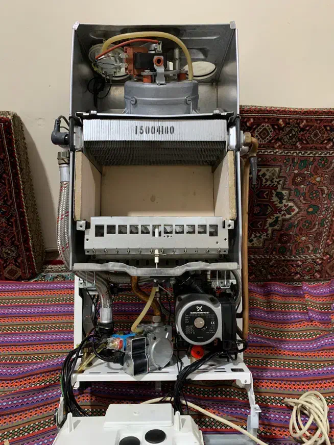 پکیج کالدا ونیزیا بوتان در حد|آبگرمکن، پکیج، شوفاژ|زنجان, |دیوار