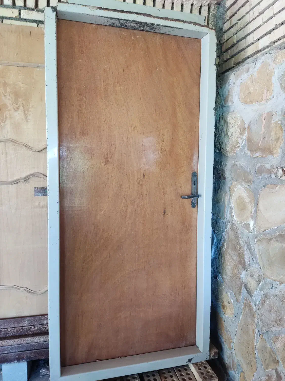 در سنتی و در اتاق و در کمد دیواری|مصالح و تجهیزات ساختمان|سبزوار, قصبه شرقی|دیوار