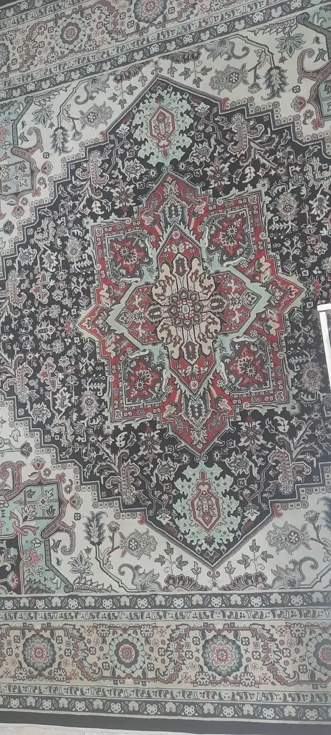 فرش ماشینی|فرش|فردیس, منظریه|دیوار