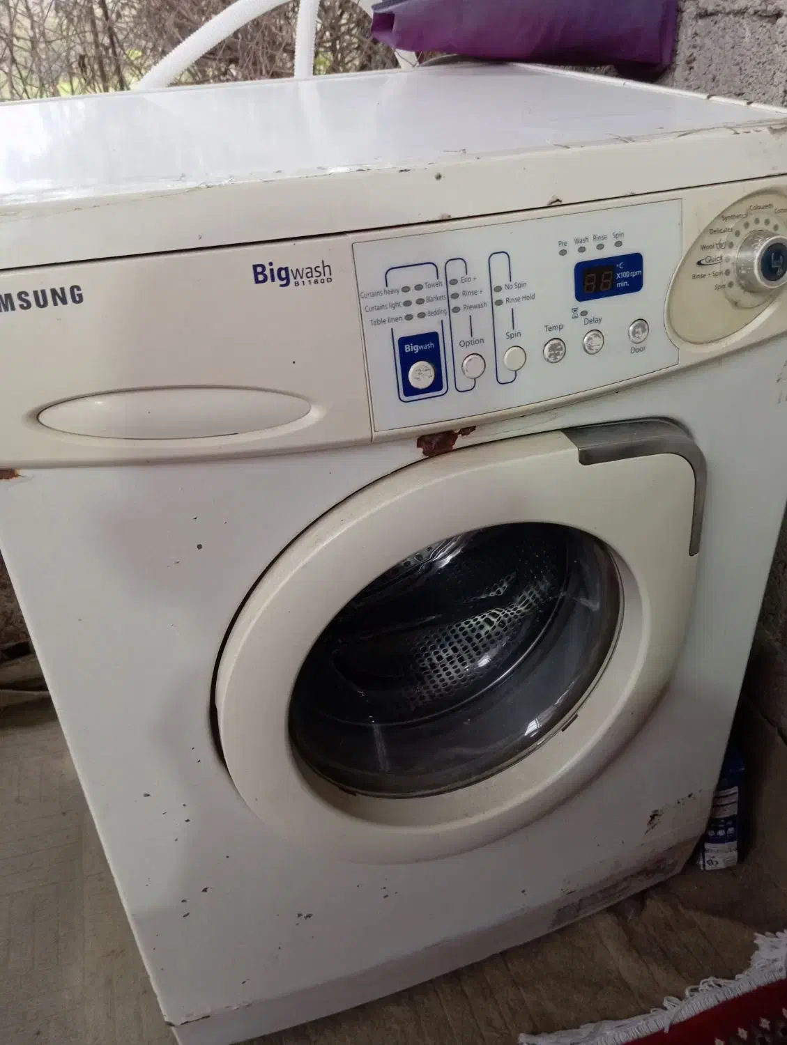 ماشین لباسشویی هشت میلیون تومان|ماشین لباسشویی و خشککن لباس|گوراب زرمیخ, |دیوار