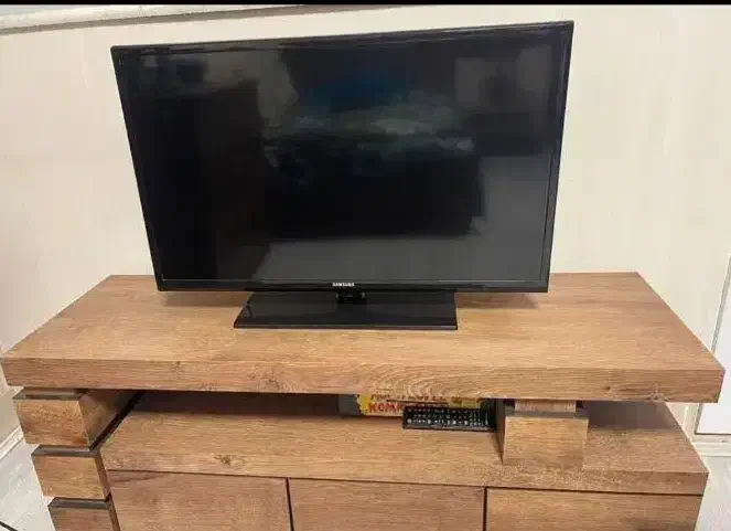 ال ای دی 32 سامسونگ|تلویزیون و پروژکتور|شیراز, شهرک سراج‎|دیوار