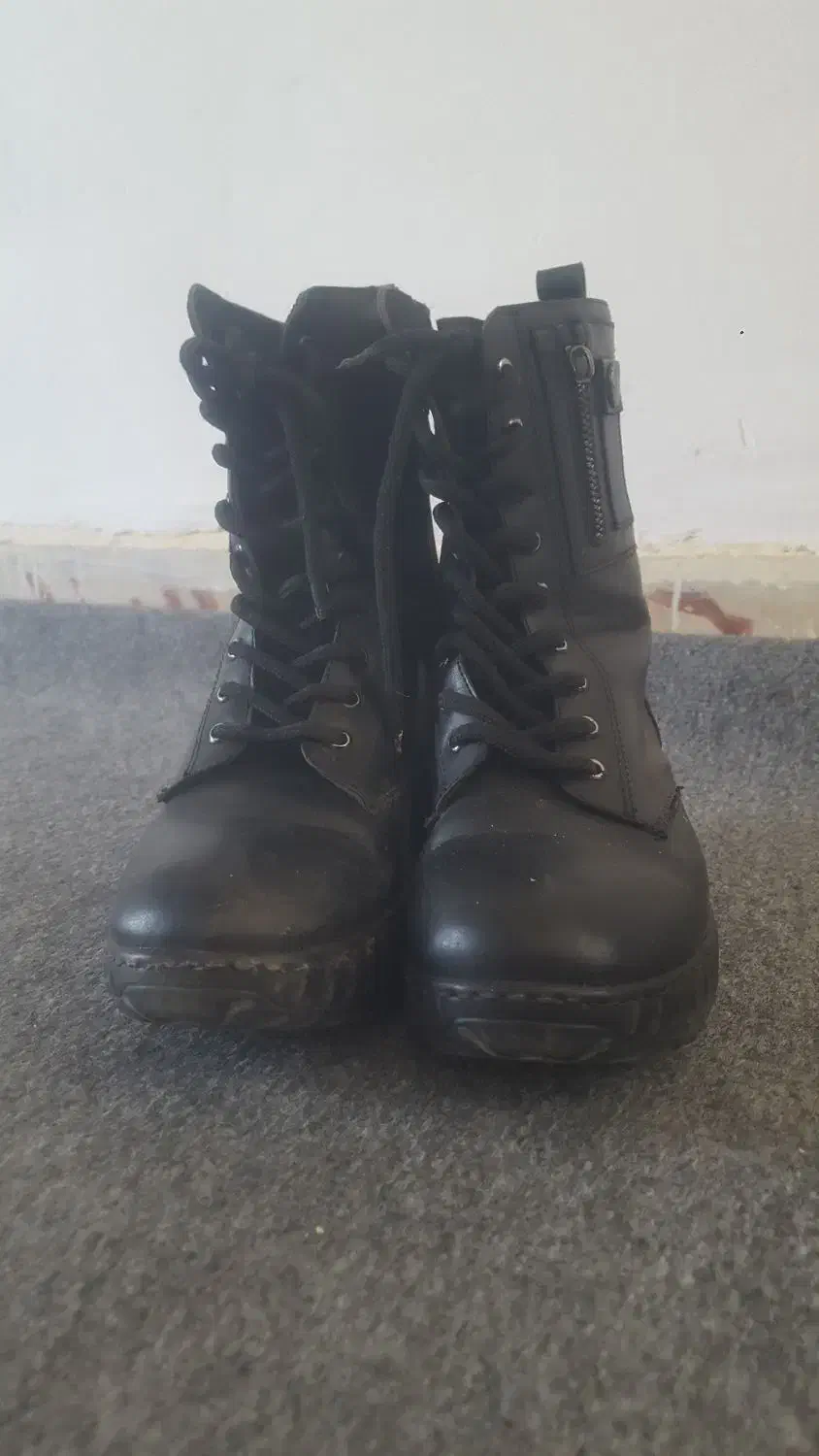 نیم بوت دخترانه.سایز۳۶|کیف، کفش، کمربند|سبزوار, امام خمینی (ناوی)|دیوار