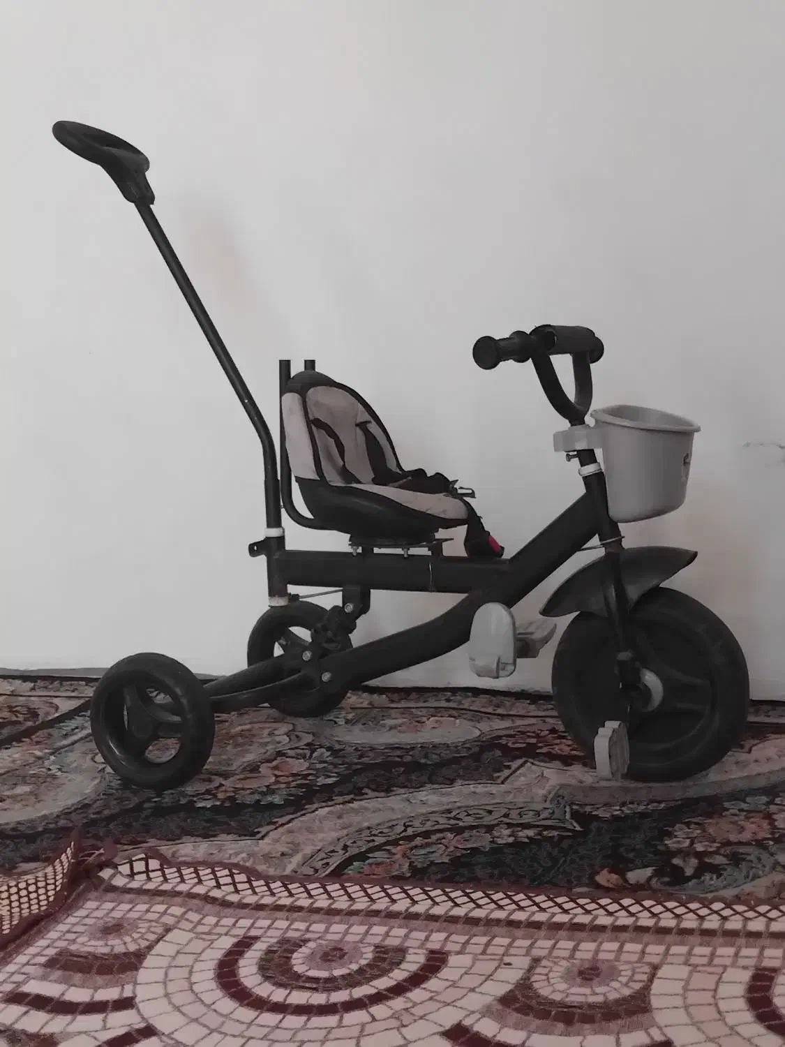 سه چرخه بچگانه درحد نو|دوچرخه، اسکیت، اسکوتر|کرمانشاه, |دیوار