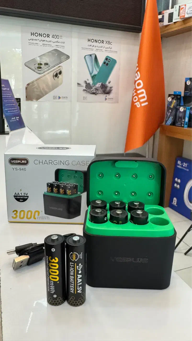 پک باطری شارژی 8 تایی Ys-940 با کیس شارژ|لوازم جانبی موبایل و تبلت|اصفهان, احمدآباد|دیوار