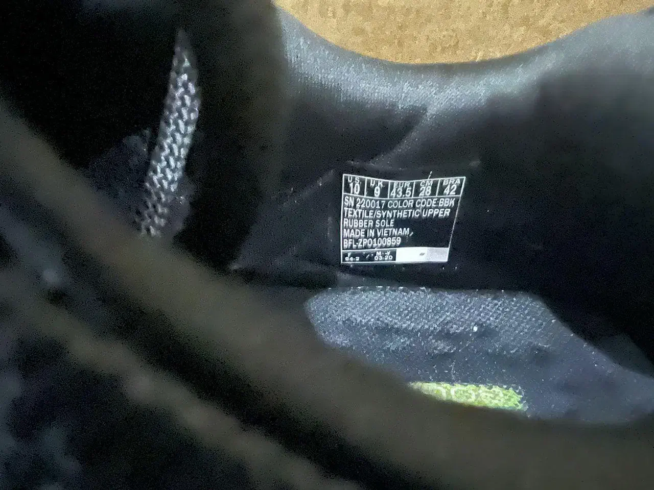 کفش اسپرت خارجی|کیف، کفش، کمربند|اهواز, شهرک دانشگاه|دیوار