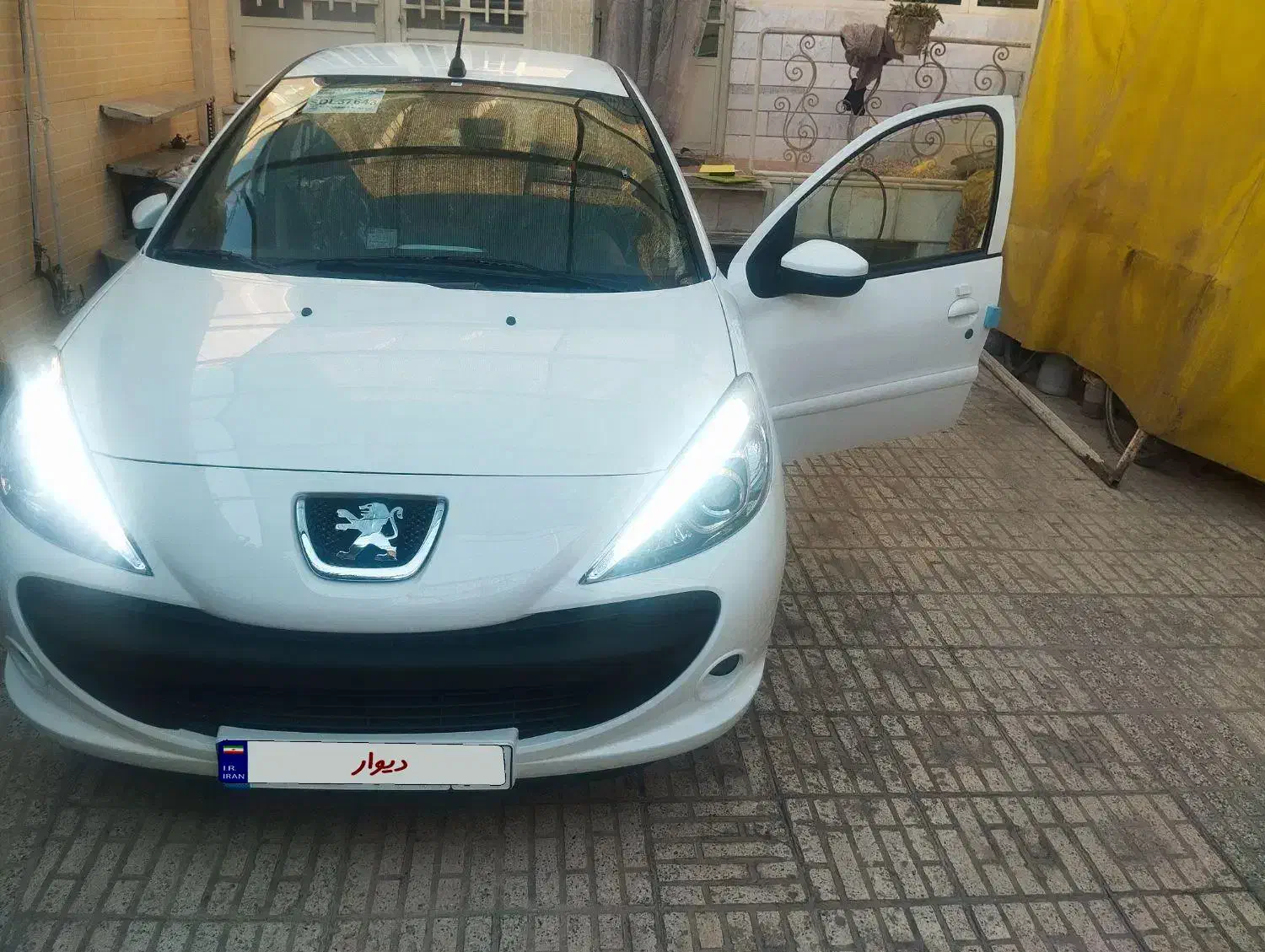 ۲۰۷iارتقا یافته پلاس|خودرو سواری و وانت|نجف‌آباد, صالح آباد|دیوار