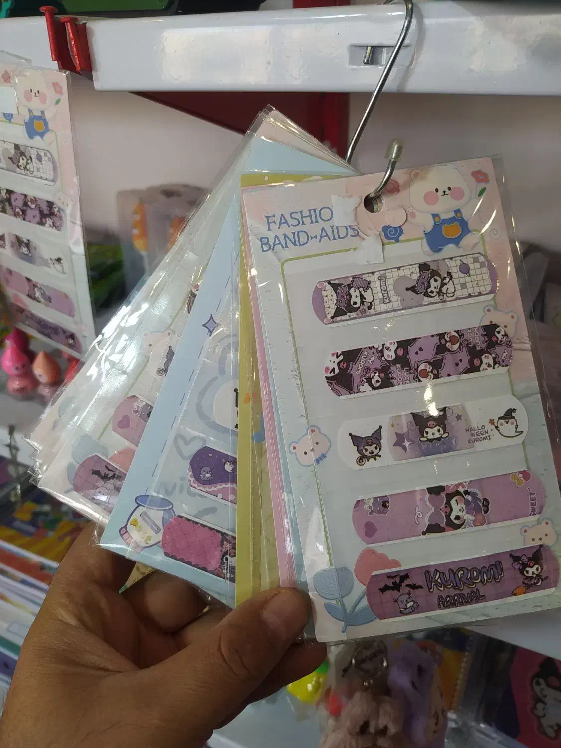 لوازم تحریرE2|آرایشی، بهداشتی، درمانی|فولادشهر, مسکن مهر فولادشهر|دیوار