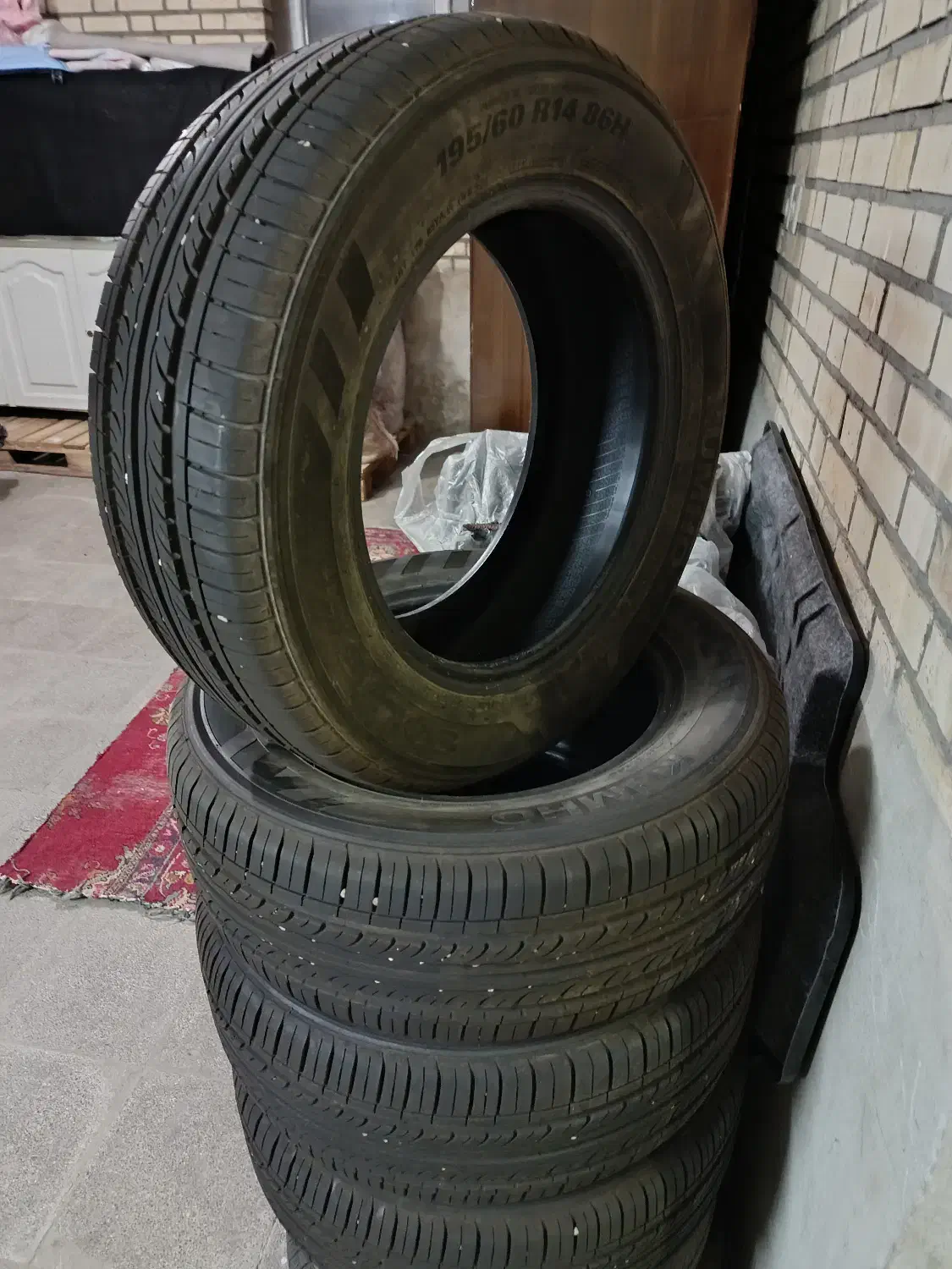 لاستیک|قطعات یدکی و لوازم جانبی|فیرورق, |دیوار