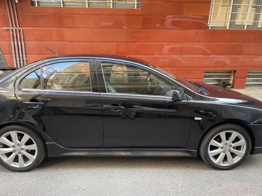 میتسوبیشی لنسر ۱۸۰۰ سی سی|خودرو سواری و وانت|تبریز, |دیوار