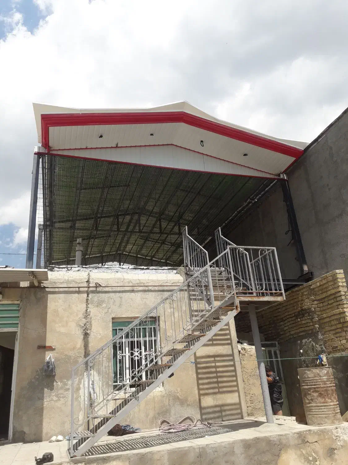 نصب شیروانی|خدمات پیشه و مهارت|بروجرد, |دیوار