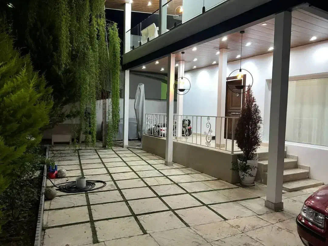 ۳۰۰‌متری مبله کامل مالک با ماشین عوض میکنه سند دار|فروش خانه و ویلا|رویان, |دیوار