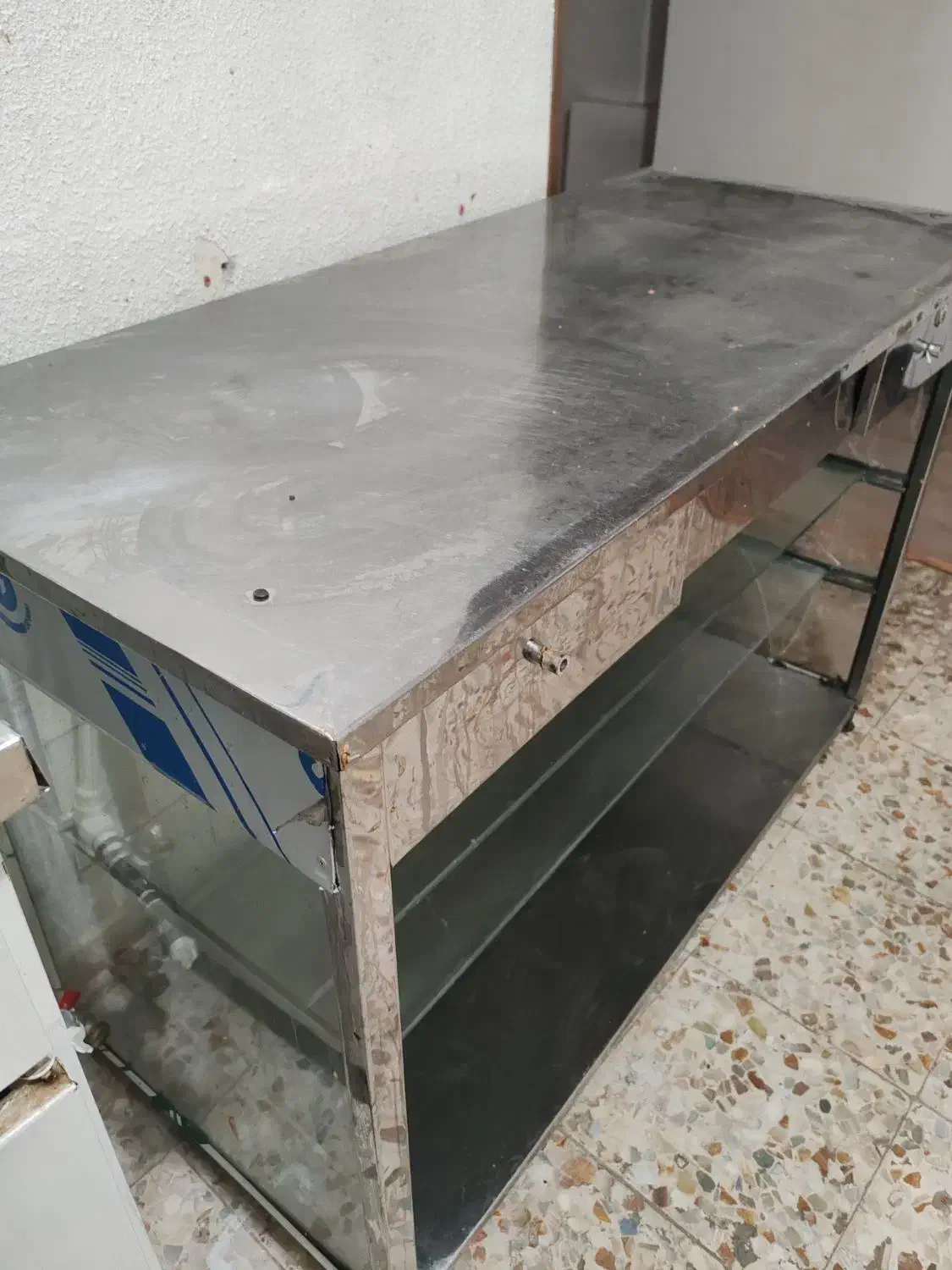 میز استیل دو عدد|میز و صندلی غذاخوری|بومهن, |دیوار