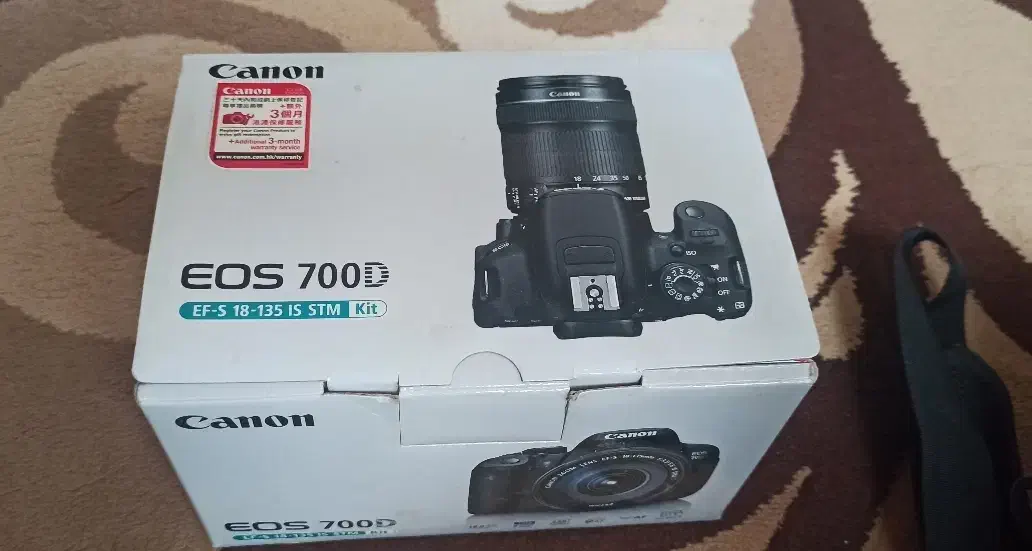 دوربین cannon Eos700D+ لنز STM 135-18 در حد نو|دوربین عکاسی و فیلم‌برداری|جهرم, |دیوار