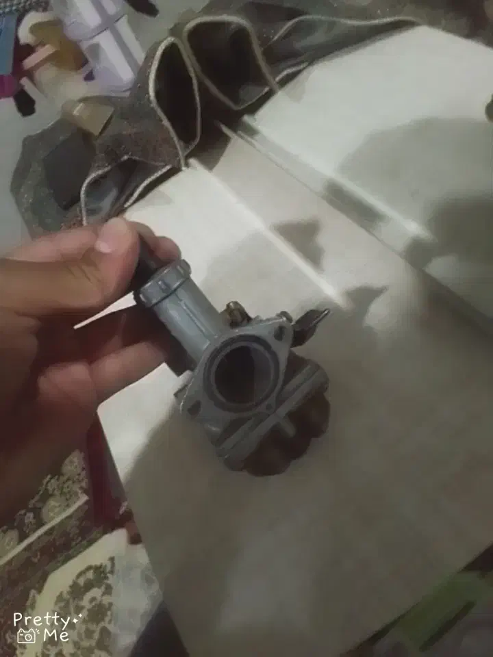 کاربرات موتور۱۲۵ سالم|قطعات یدکی و لوازم جانبی|اردبیل, |دیوار