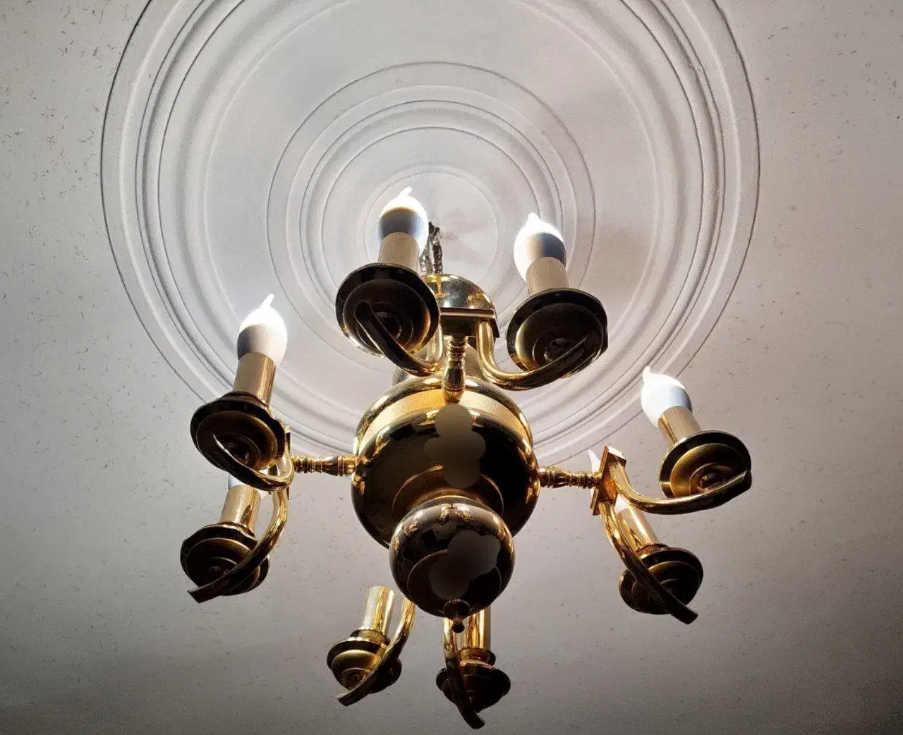 لوستر|لوستر و چراغ آویز|محمدیه-قزوین, |دیوار