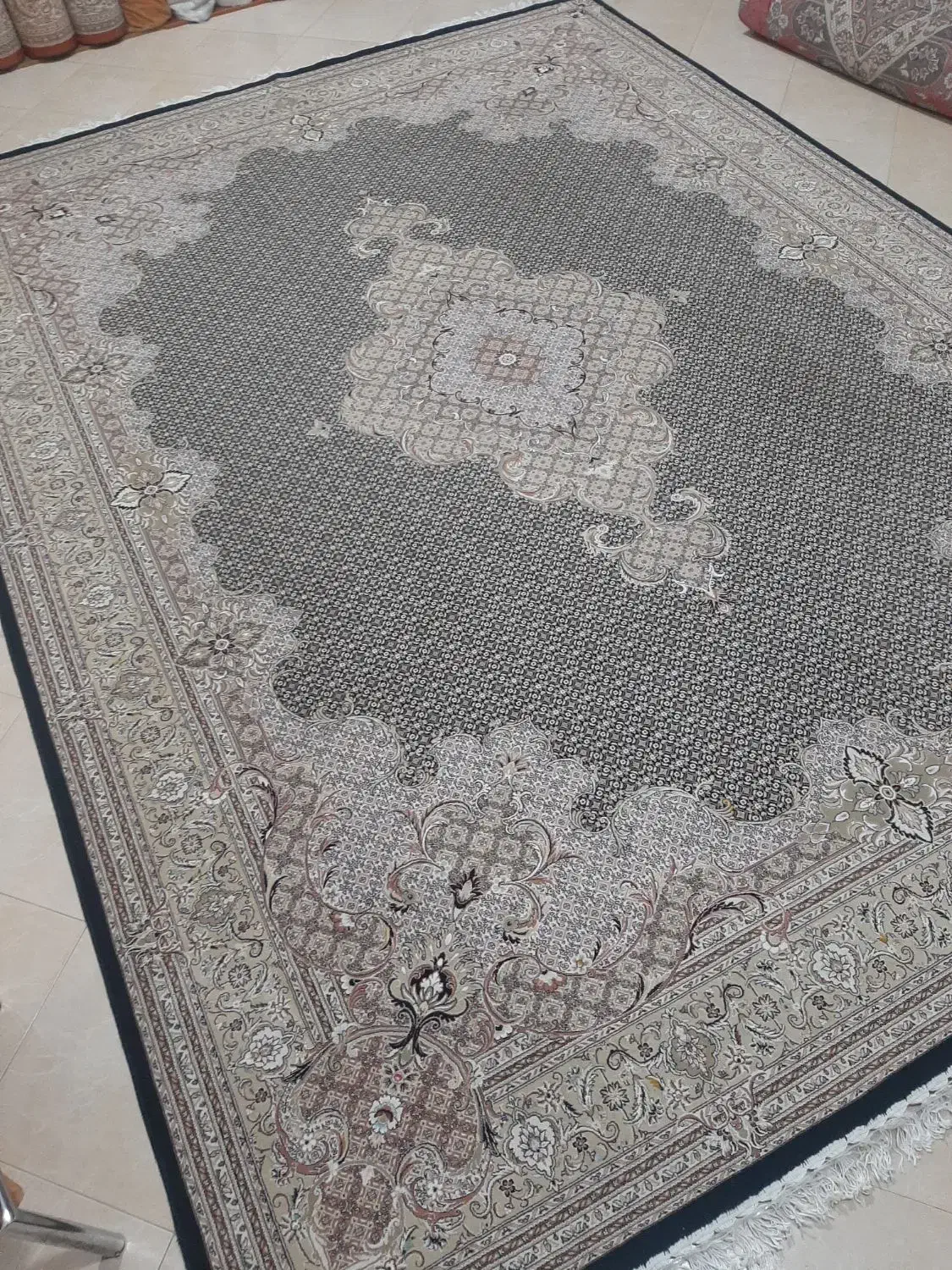 ۲ تخته ۱۲ متری  ۷۰۰ شانه تراکم ۲۵۵۰ پردیسان|فرش|ارومیه, |دیوار