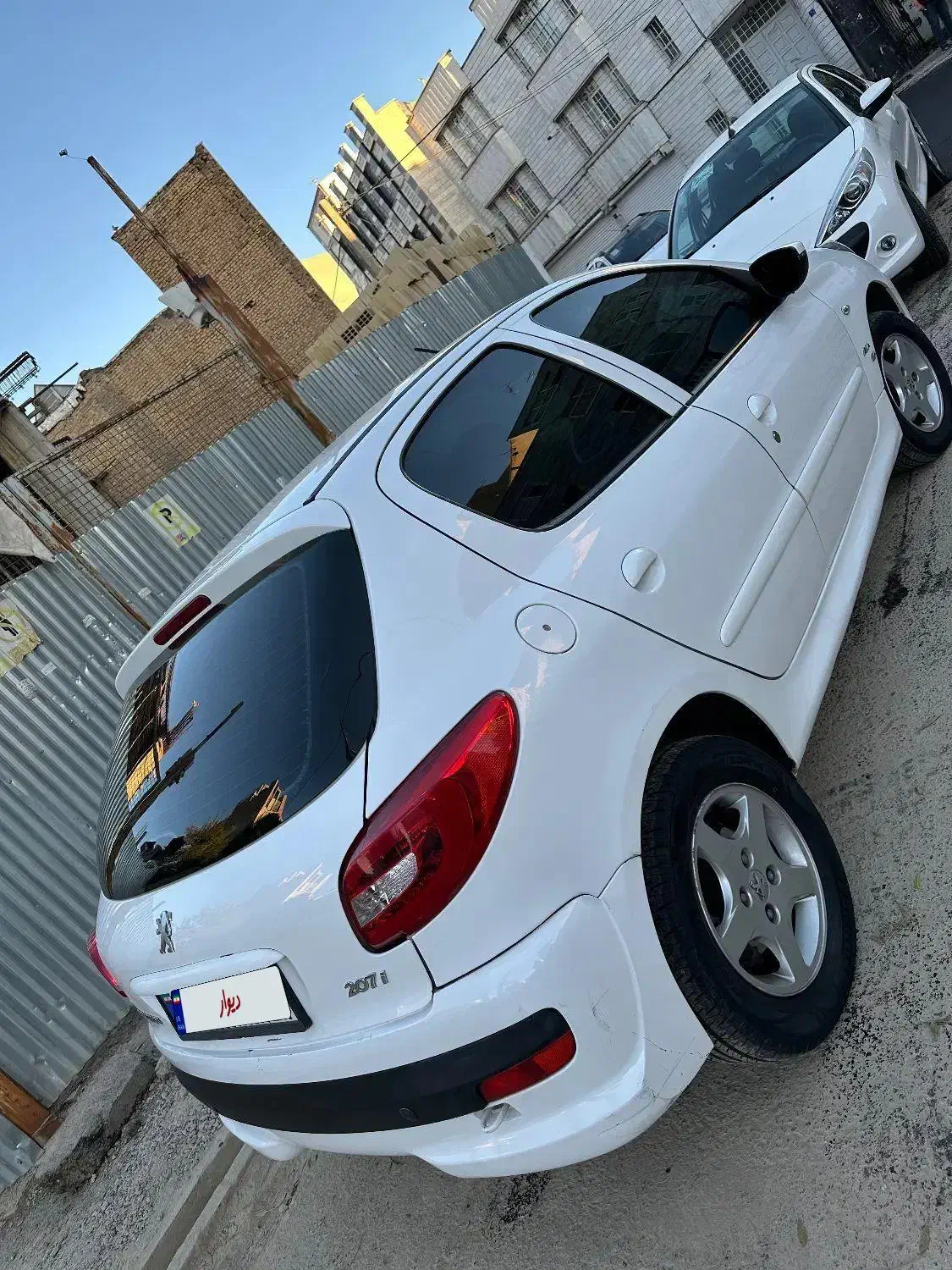 207 مدل 90|خودرو سواری و وانت|اراک, |دیوار