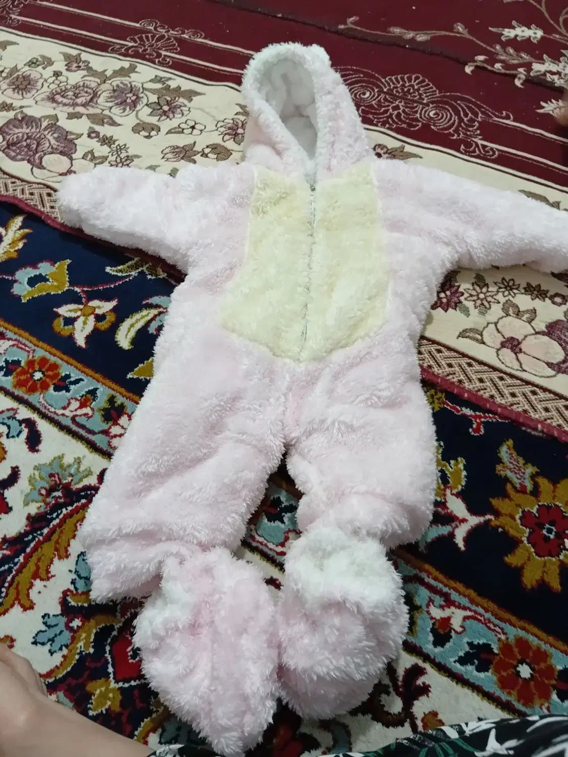 لباس نوزاد|کفش و لباس بچه|مشکیندشت, |دیوار