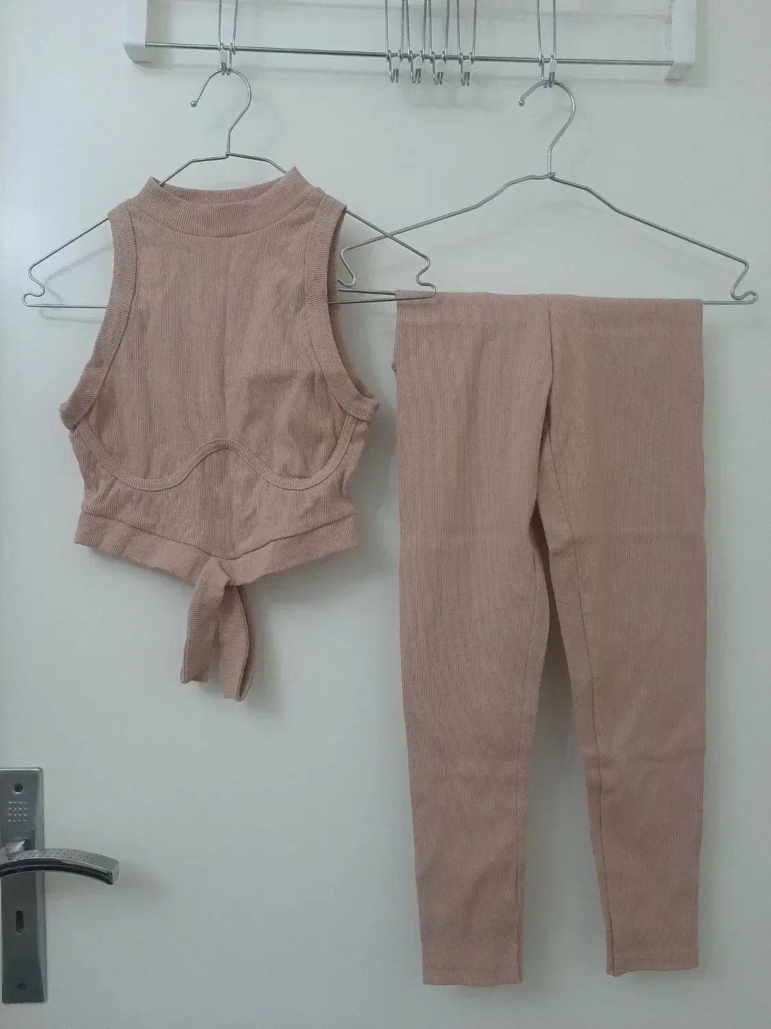 ست کراپ و لگ|لباس|اهواز, پادادشهر|دیوار