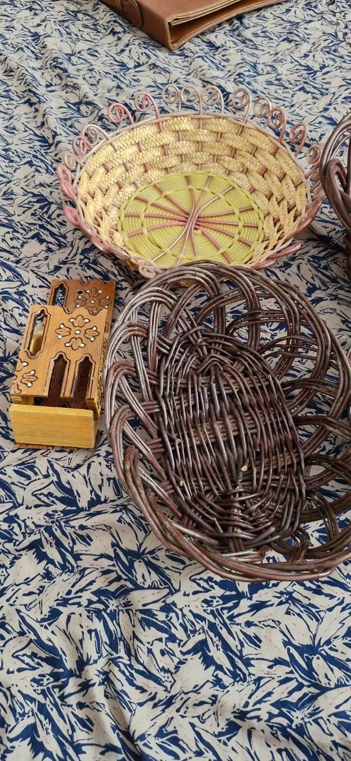 تعدادی سبد حصیری|ظروف نگهدارنده، پلاستیکی، یک‌بارمصرف|اصفهان, مهرآباد|دیوار