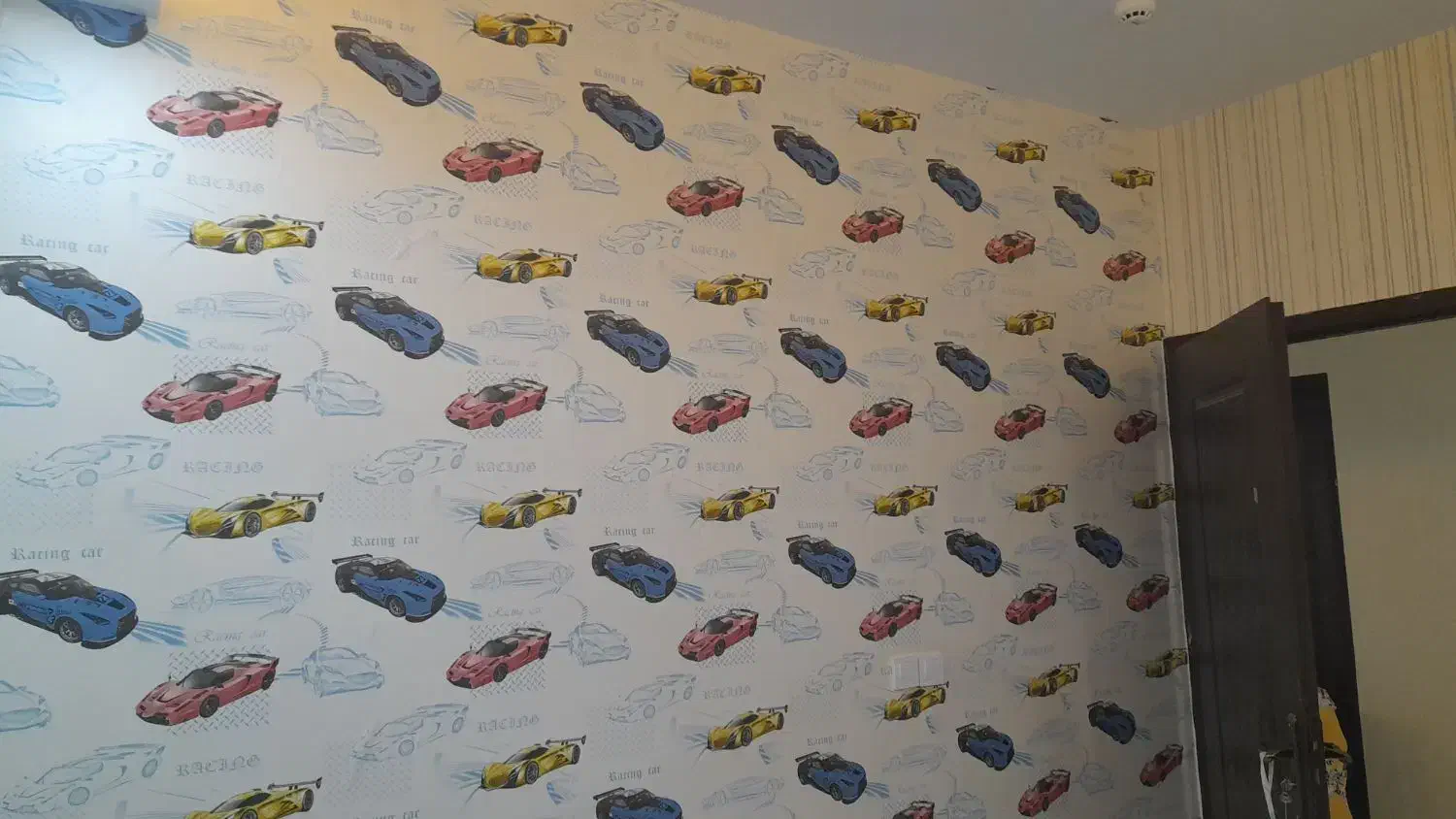 نصب کاغذ دیواری|خدمات پیشه و مهارت|تبریز, |دیوار