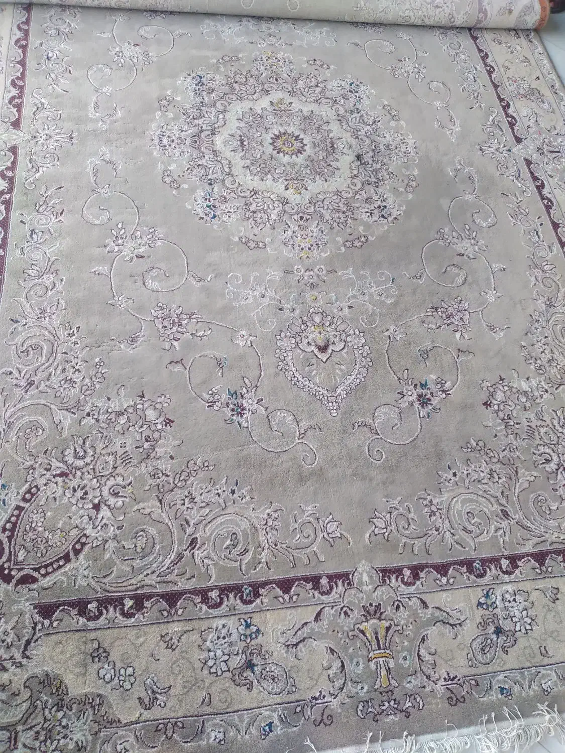 فرش ۹ متر گردوی دست باف|فرش|سمنان, |دیوار
