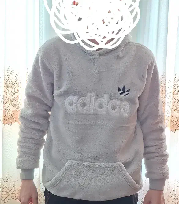 هودی طوسی|لباس|شیروان (خراسان), |دیوار