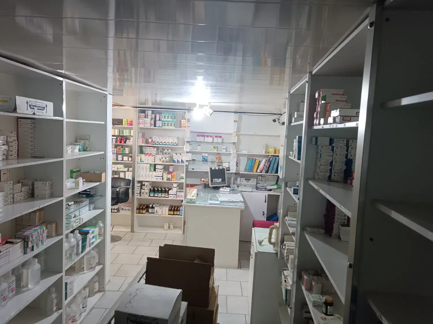 قفسه ام دی اف داروخانه،کالای پزشکی،آرایشی بهداشتی|کتابخانه، شلف، قفسههای دیواری|ارومیه, |دیوار