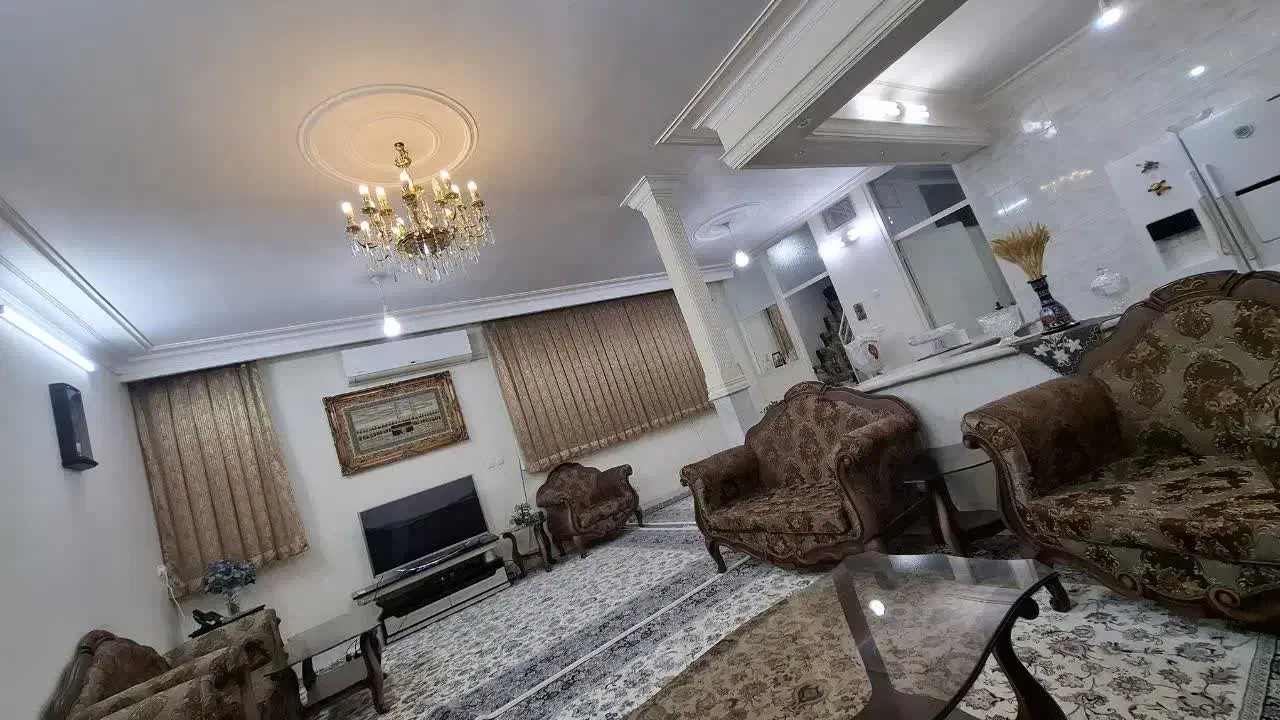 منزل بازسازی شده بسیار تمیز|فروش خانه و ویلا|قم, در بهشت|دیوار