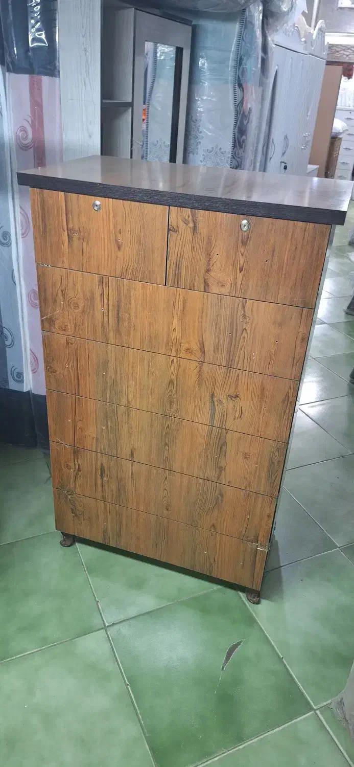 تمام دراور ۷ کشو چوبی هفت کشو|جاکفشی، کمد، دراور|یزد, |دیوار