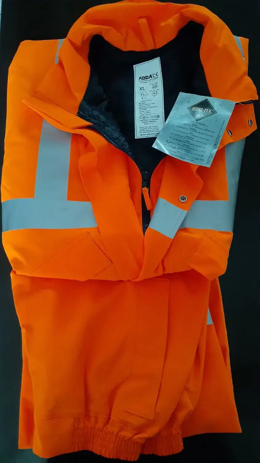 لباس کار|لباس|ارومیه, |دیوار