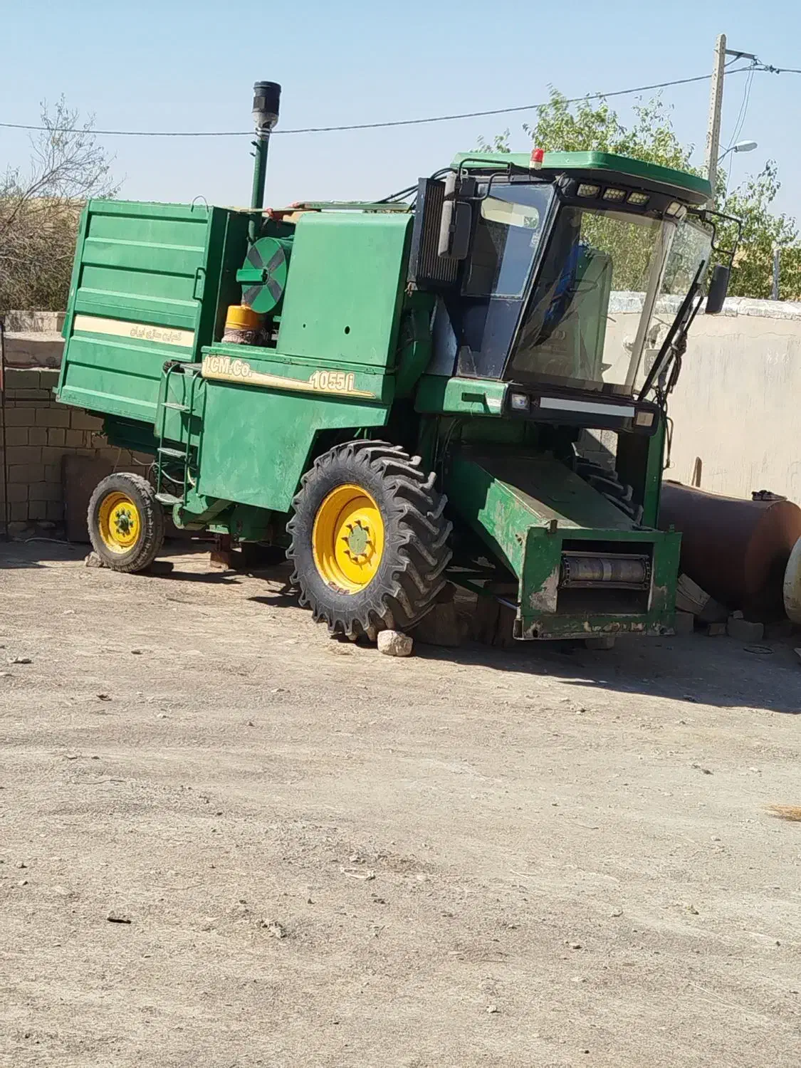 کمباین مدل ۸۰.موتور پرکنز هزار  مشکی جفت فیلتر|خودرو سنگین|میاندوآب, |دیوار