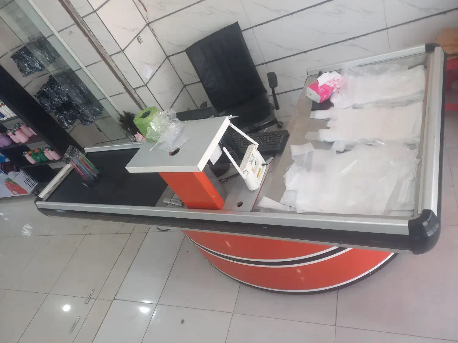 میز چک اوت حرفه ای|فروشگاه و مغازه|بوشهر, |دیوار