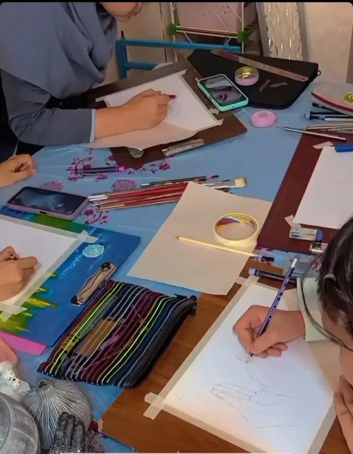 اموزش سیاه قلم و رنگ روغن در اموزشگاه فنی|خدمات آموزشی|بجنورد, |دیوار