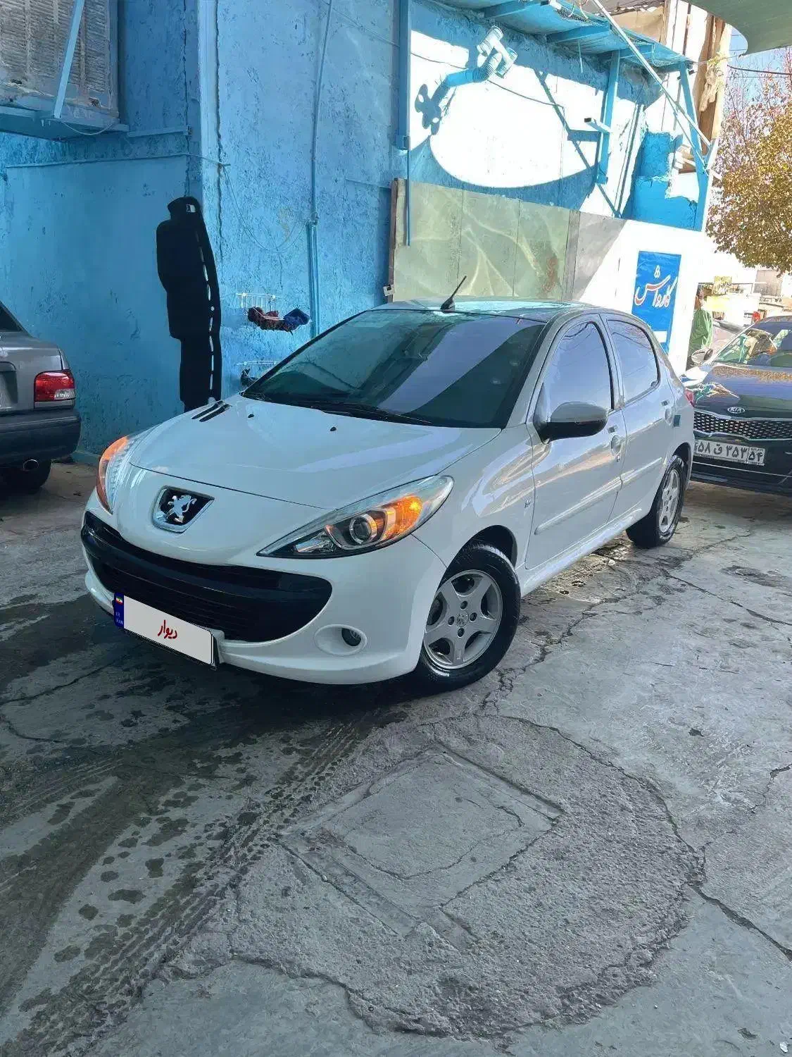 ۲۰۷سقف فلز سفید فرمون برقی ۹۹|خودرو سواری و وانت|سیرجان, |دیوار