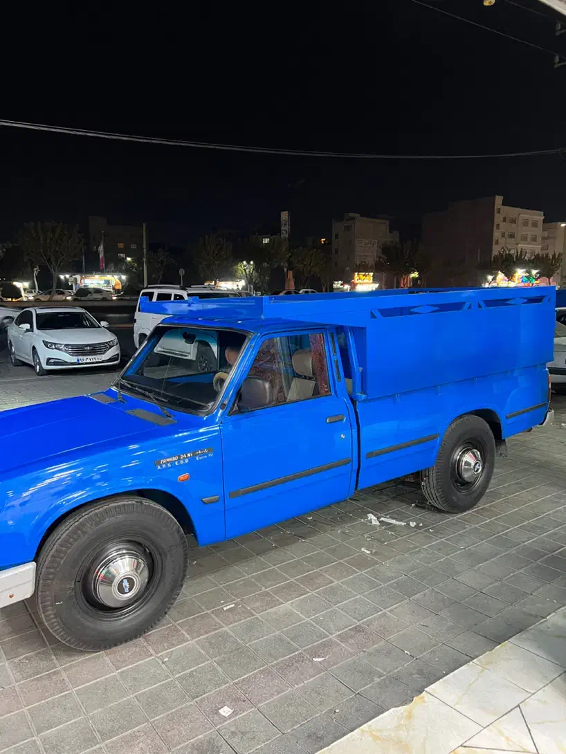 نیسان ۹۸ درجه یک بی رنگ|خودرو سواری و وانت|تهران, یافتآباد|دیوار