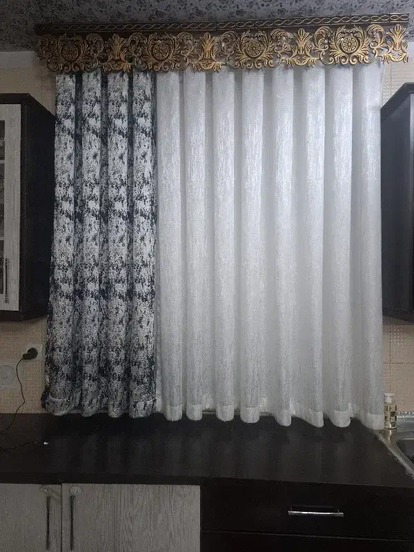 دوعدد پرده|پرده، رانر، رومیزی|قدس, شهر‌قدس|دیوار