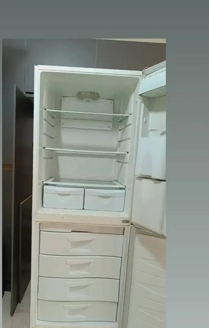 یخچال دو در اسپینو|یخچال و فریزر|شاهدشهر, |دیوار