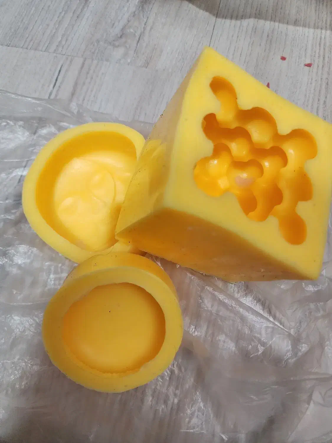 حراج لوازم شمع سازی به دلیل تغییر شغل|صنایع دستی و سایر لوازم تزئینی|تهران, گلستان (شهرک راه آهن)|دیوار