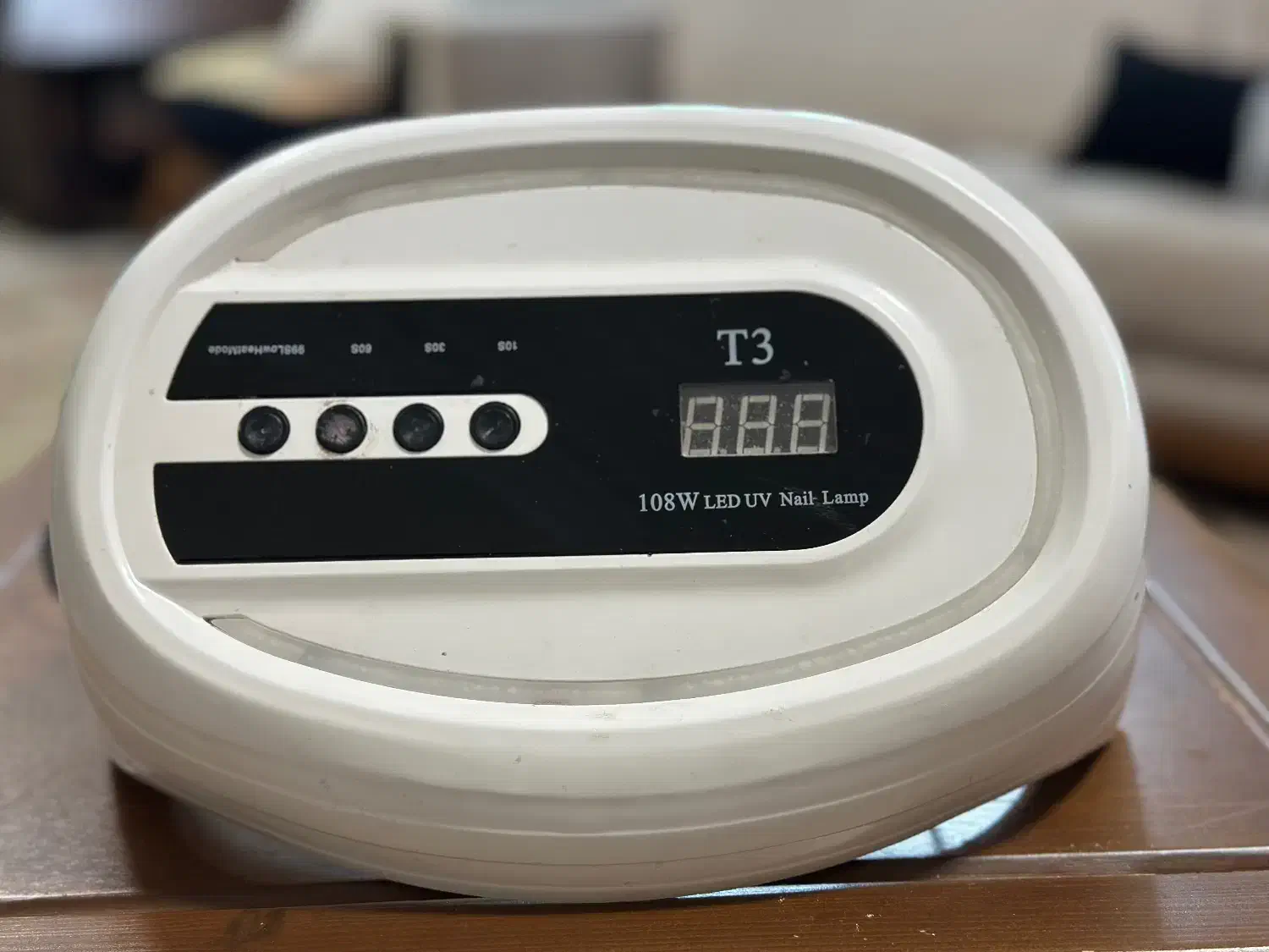 وسایل ناخن|آرایشگاه و سالن‌های زیبایی|فریدون‌کنار, |دیوار