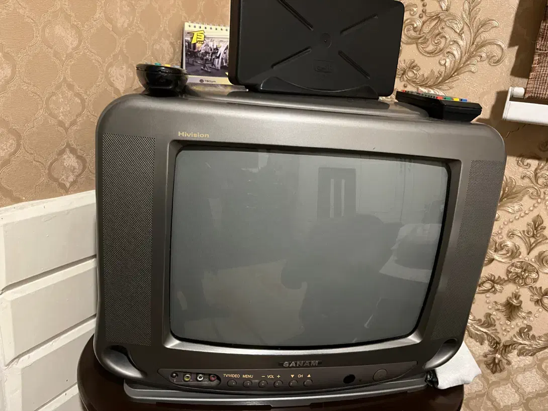 تلویزیون ۱۴اینچ|تلویزیون و پروژکتور|تهران, امیریه|دیوار