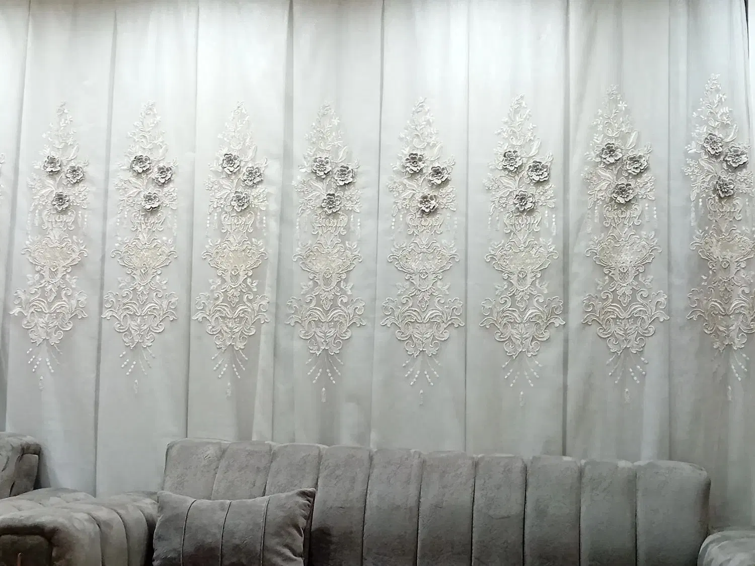 پرده طرح کتیبه گل برجسته|پرده، رانر، رومیزی|گنبد کاووس, |دیوار