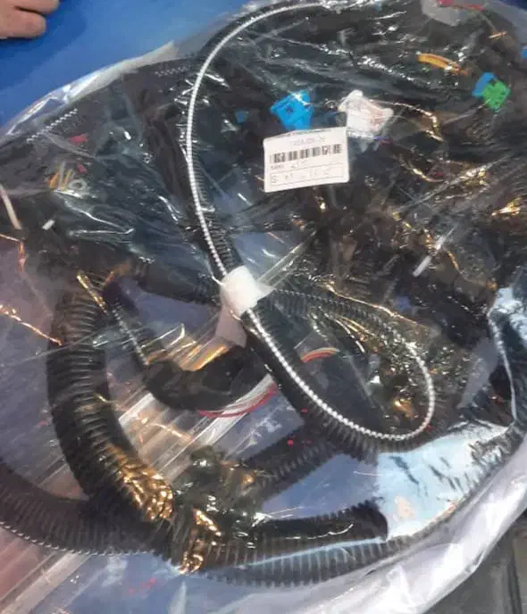 دسته سیم کامل موتور پژو ۲۰۶ تیپ ۲ -سالم و کمیاب|قطعات یدکی و لوازم جانبی|اصفهان, بهارستان|دیوار